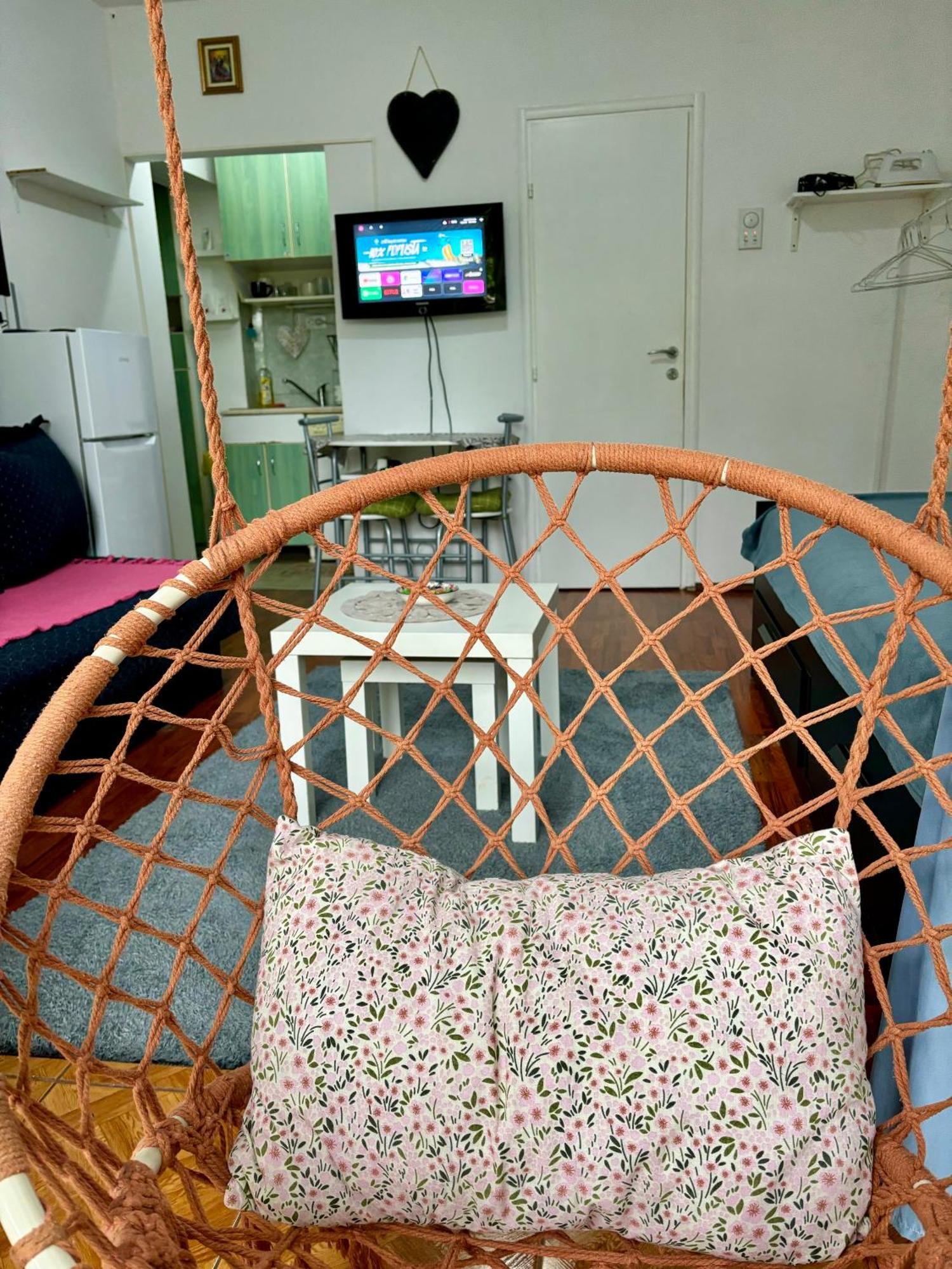 Appartamento Apartman Park, Tc Stadion Vozdovac Belgrado Esterno foto