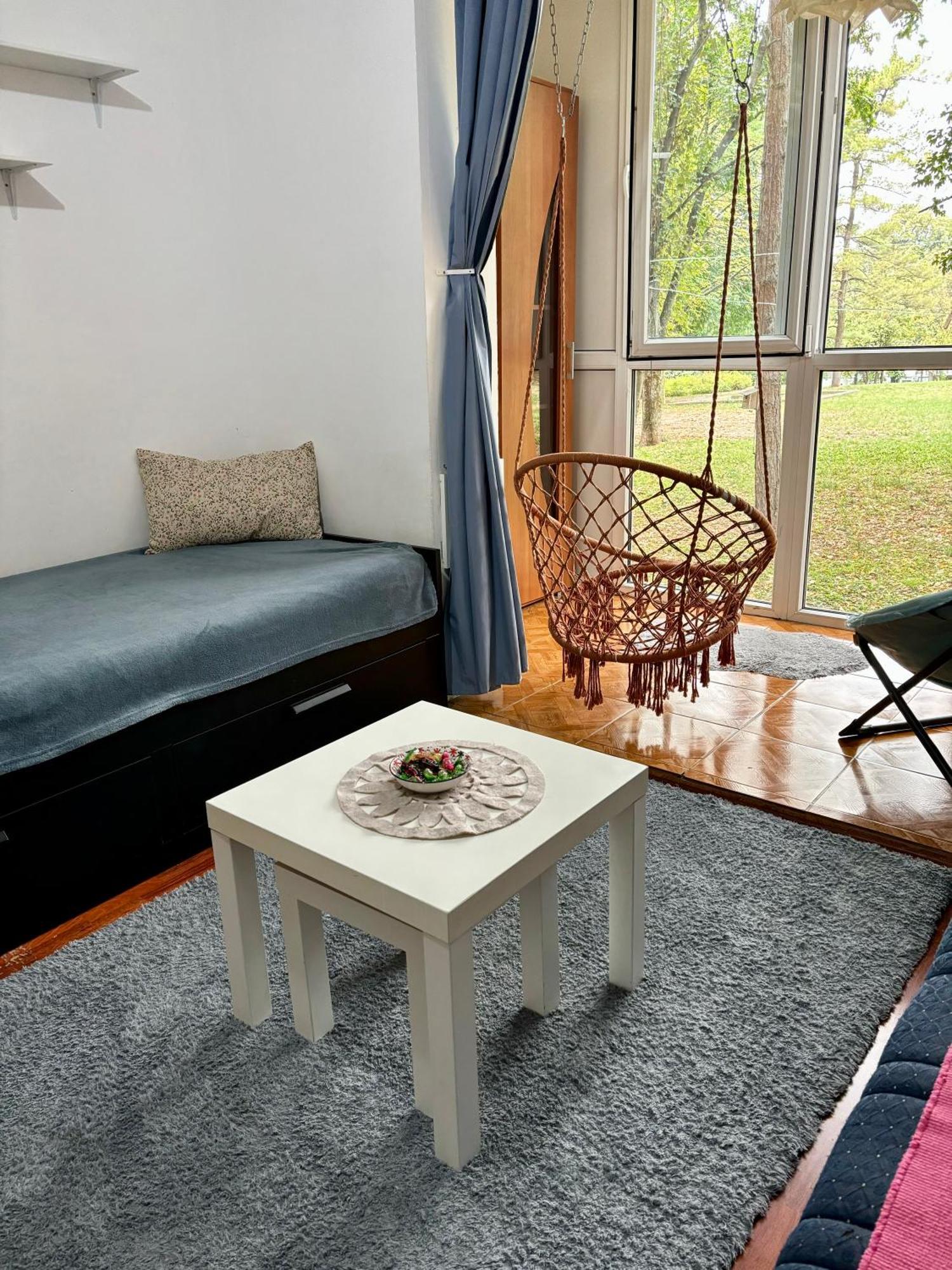 Appartamento Apartman Park, Tc Stadion Vozdovac Belgrado Esterno foto