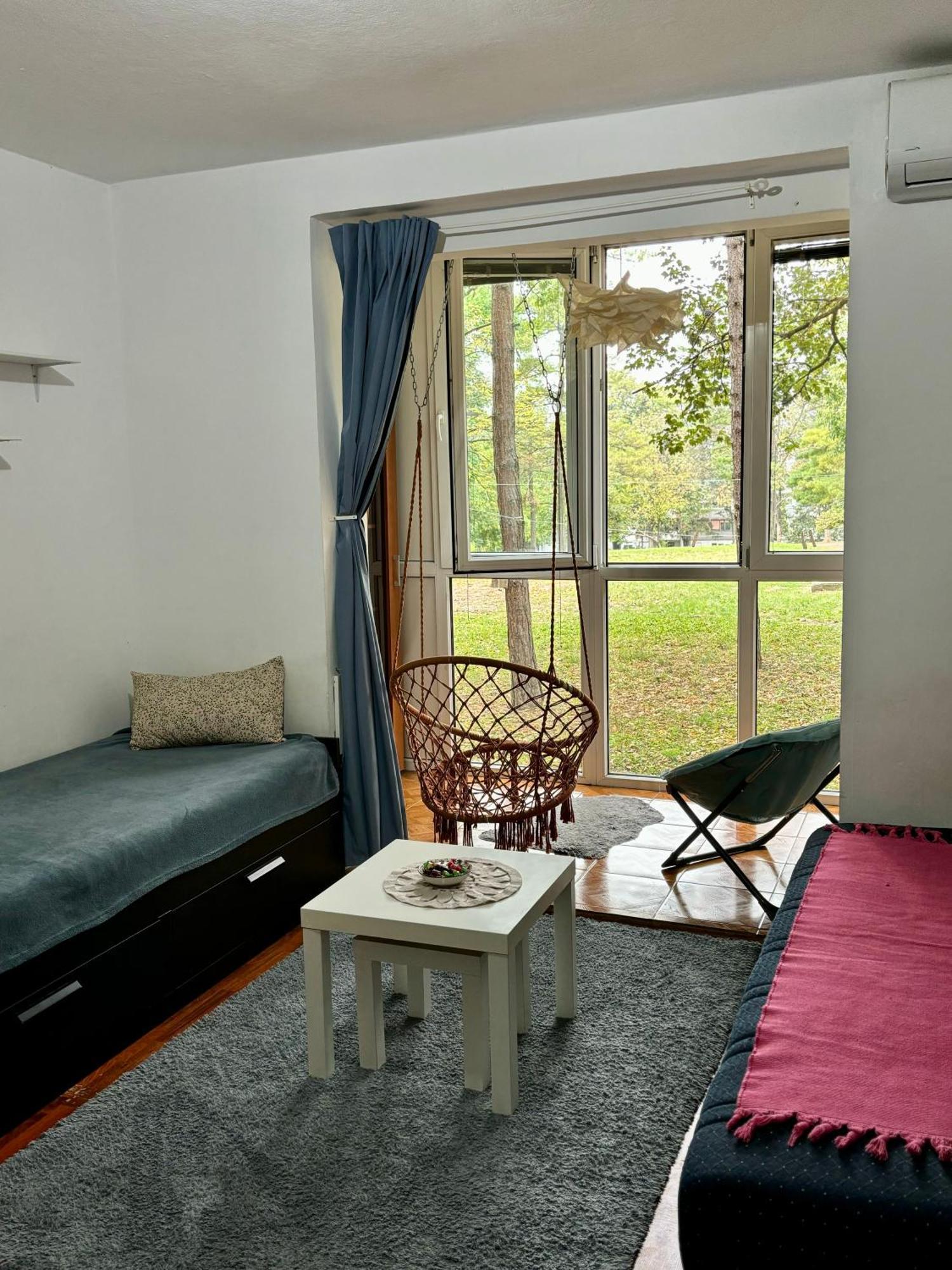 Appartamento Apartman Park, Tc Stadion Vozdovac Belgrado Esterno foto